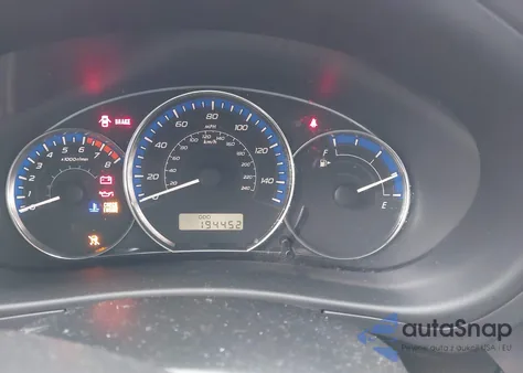 2010 Subaru Forester 2.5X из США, поврежденный, VIN JF2SH6AC0AG738873